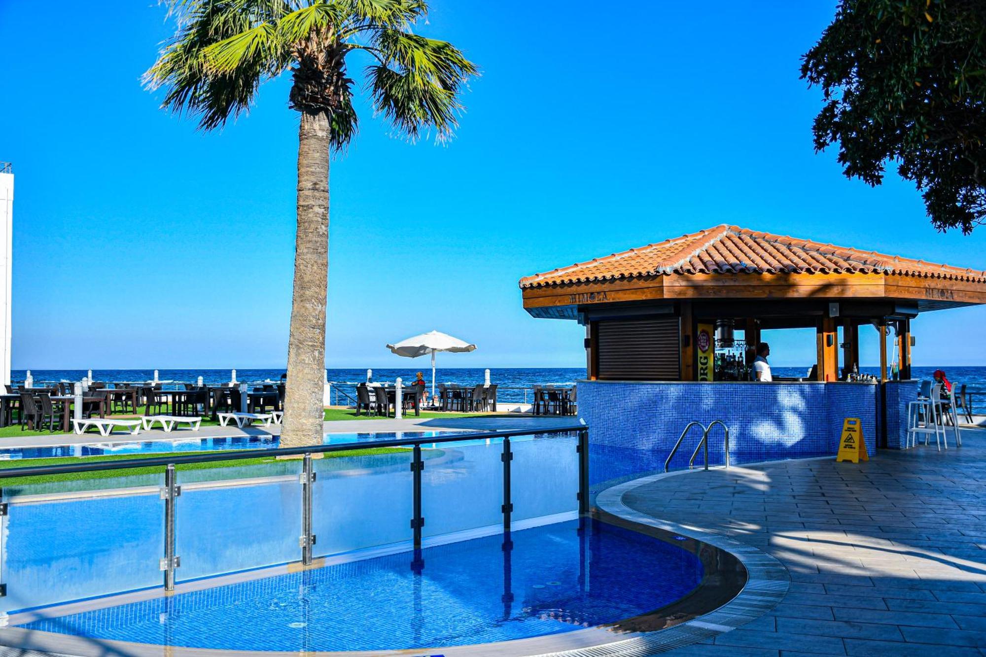 Mimoza Beach Hotel Agios Sergios Extérieur photo