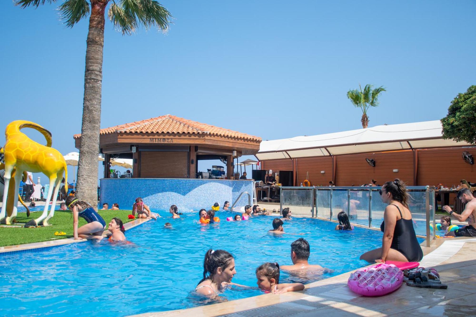 Mimoza Beach Hotel Agios Sergios Extérieur photo
