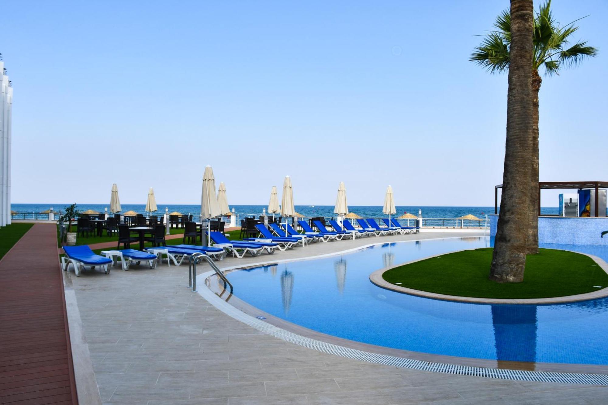 Mimoza Beach Hotel Agios Sergios Extérieur photo
